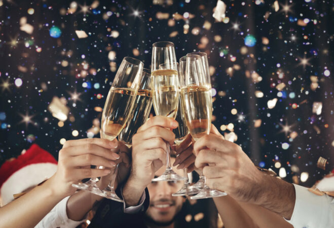 Топ-5 мест в Алматы для новогоднего корпоратива 2026